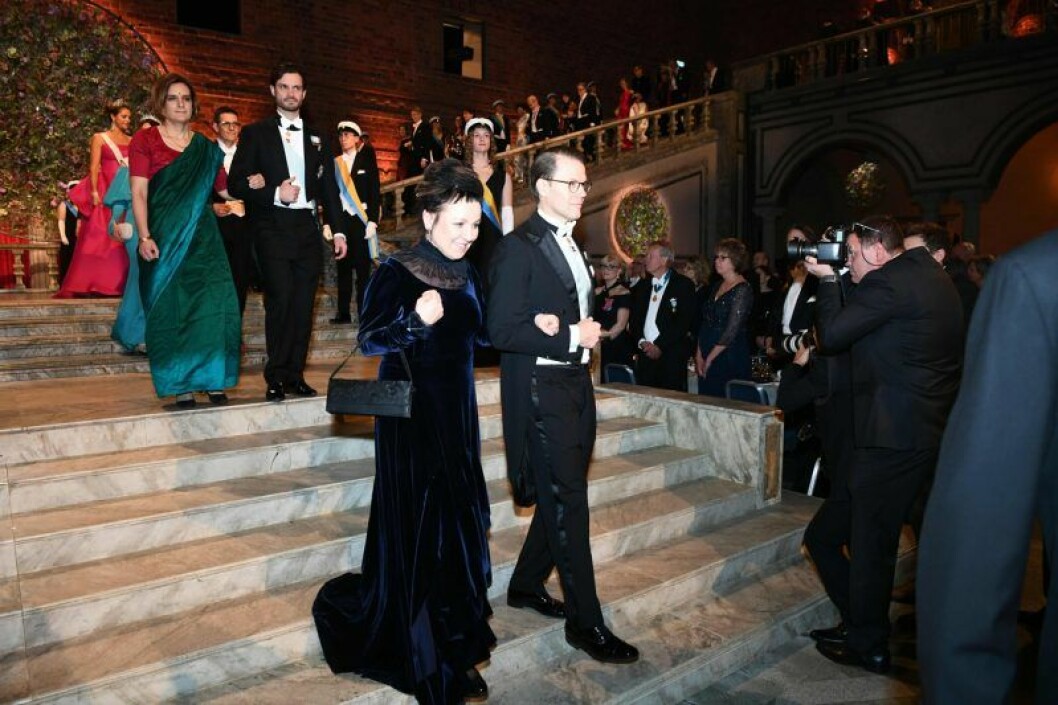 Prins Daniel tillsammans med Olga Tokarczuk. Kronprins Daniel tillsammans med Olga Tokarczuk på Nobel 2019