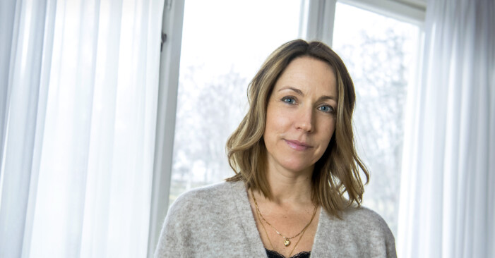 Psykologen Anna Bennich ger råd om ensamhet kring julen. Psykologen Anna Bennich tittar in i kameran