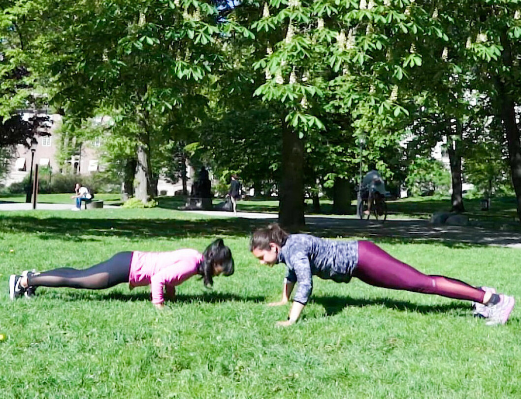 Pushups med klapp – enkelt och effektivt HIIT-pass för hela kroppen