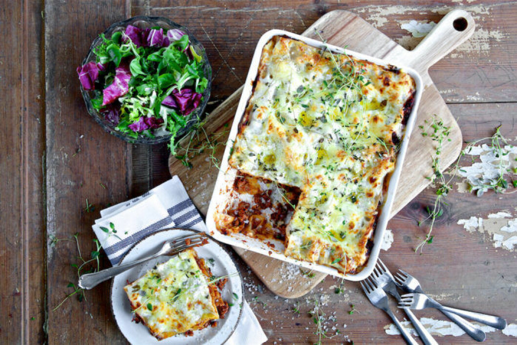 Supersnabb vegetarisk lasagne med halloumi. Supersnabb vegetarisk lasagne med Quorn.