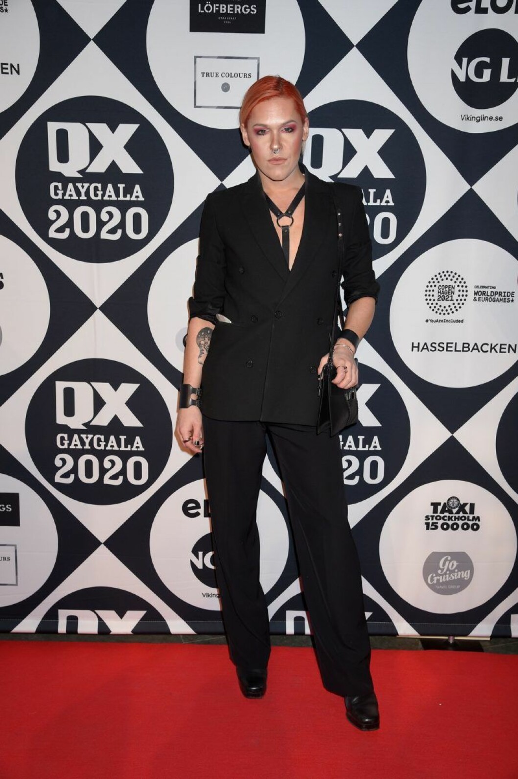 Skådespelaren och författaren Saga Becker. Saga Becker på röda mattan på QX-galan 2020