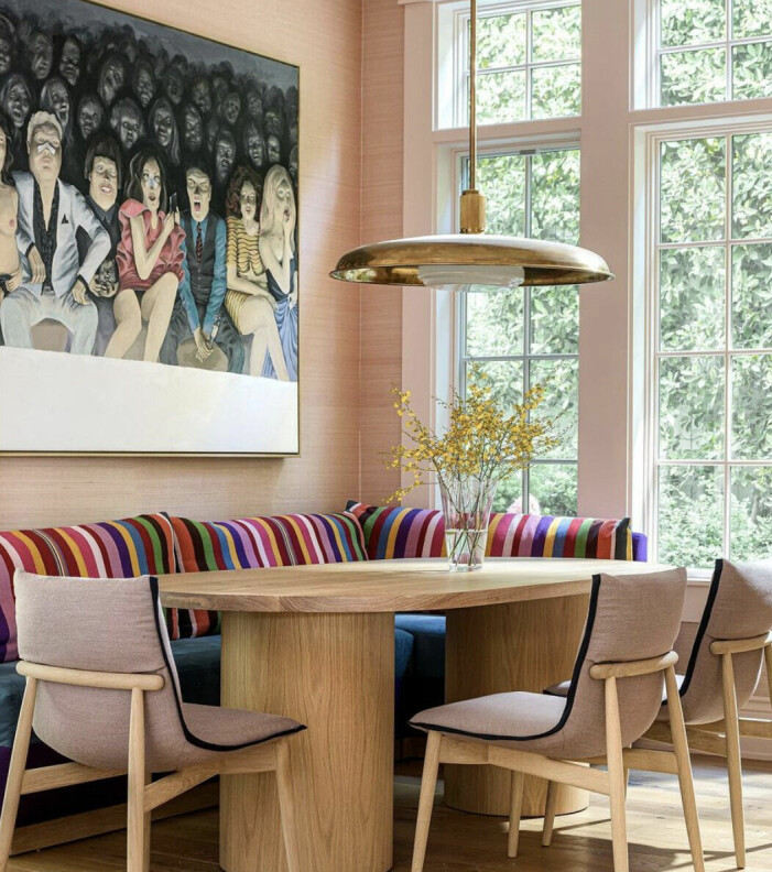 Tavlan till vänster är skapad av mediemannen Sigge Eklund, vi säger bara WOW!