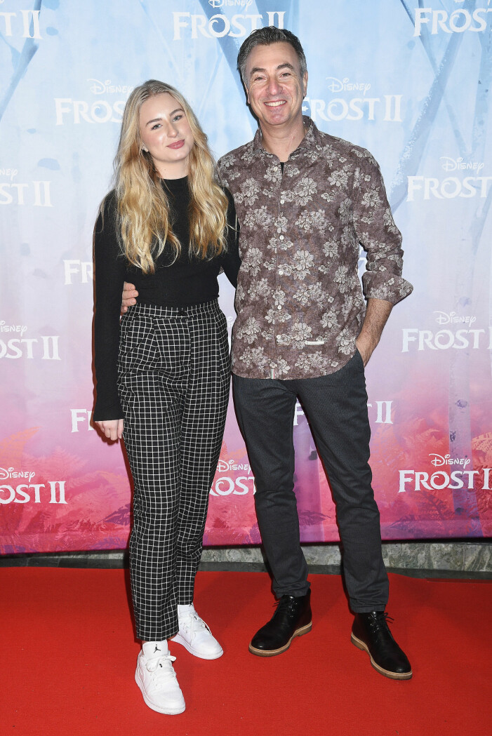 Tareq Taylor med dottern Ellen på premiären av <em>Frost II</em> på Rigoletto i Stockholm, 2019.