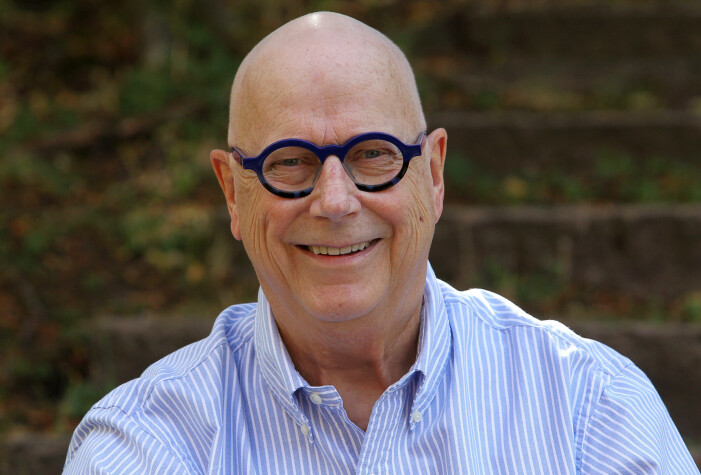 Sven gjorde en oförglömlig roll som semesterfiraren Berra i Lasse Åbergs film <span class=" italic" data-lab-italic_desktop="italic">Sällskapsresan</span>. Sven gjorde en oförglömlig roll som semesterfiraren Berra i Lasse Åbergs film Sällskapsresan.