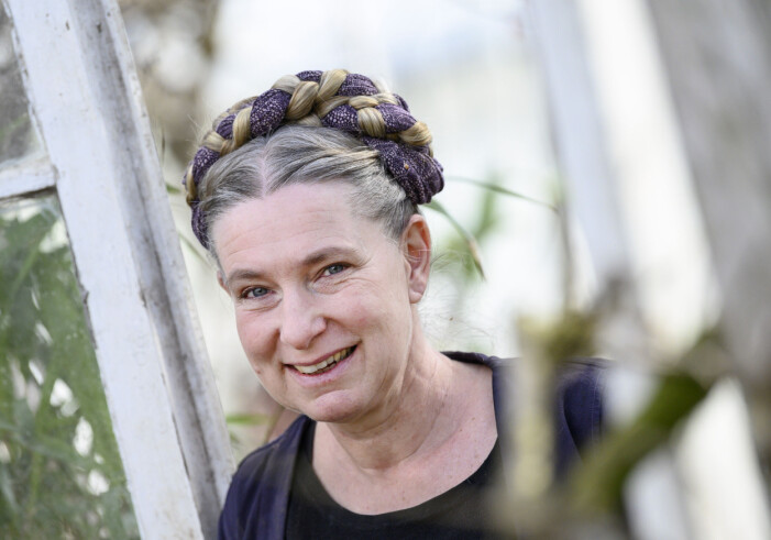 Lantbrukaren och tv-profilen Marie Mandelmann fotograferad på gården i Rörum inför 55-årsdagen.