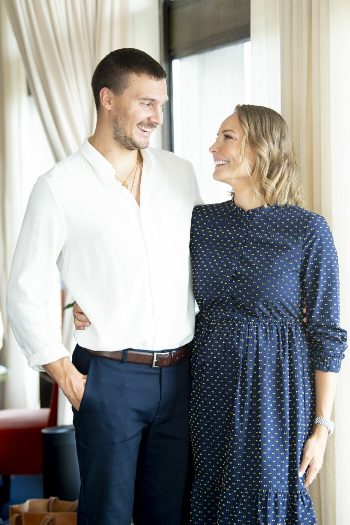Erik och Carina Berg träffades 2017 och gifte sig året därpå. Erik och Carina Berg träffades 2017 och gifte sig året därpå.