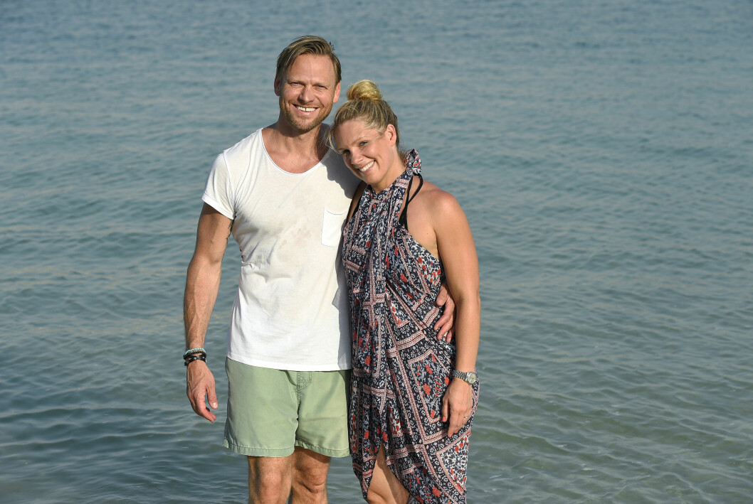 ”Går från att vara föräldrar som är gifta till vara föräldrar som är vänner”, säger Anna Brolin och Jesper Rodhborn. ”Går från att vara föräldrar som är gifta till vara föräldrar som är vänner”, säger Anna Brolin och Jesper Rodhborn.