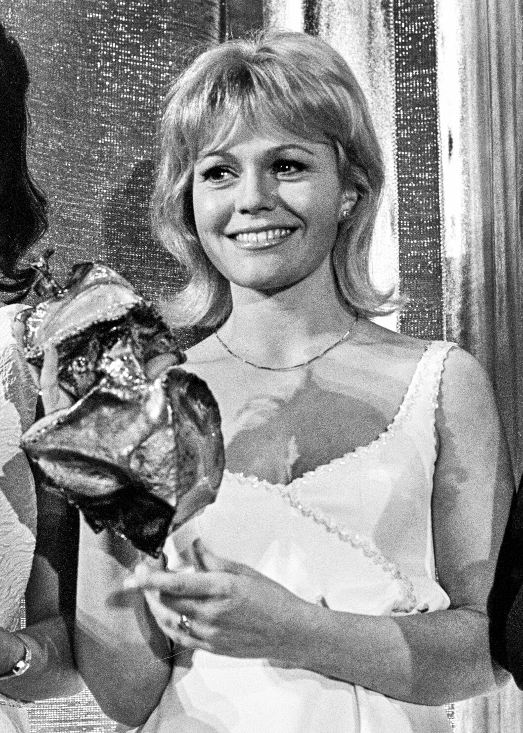 Christina Schollin vann pris för bästa kvinnliga skådespelerska på Guldbaggegalan 1966. schollin 1966