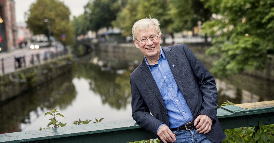 2017 berättade Naken-Janne att han blivit politiker i Sverigedemokraterna. 2017 berättade Naken-Janne att han blivit politiker i Sverigedemokraterna.