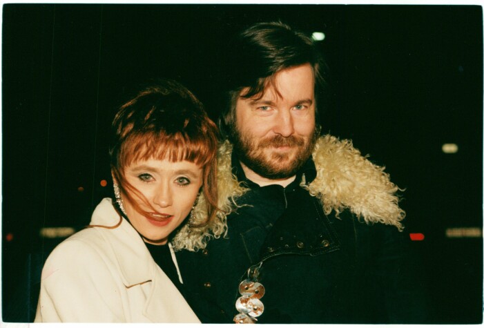 Maken Peter Grönvall är musikproducent, kompositör och musiker. Här poserar de 1996. nanne och peter grönvall i mitten på 90talet.