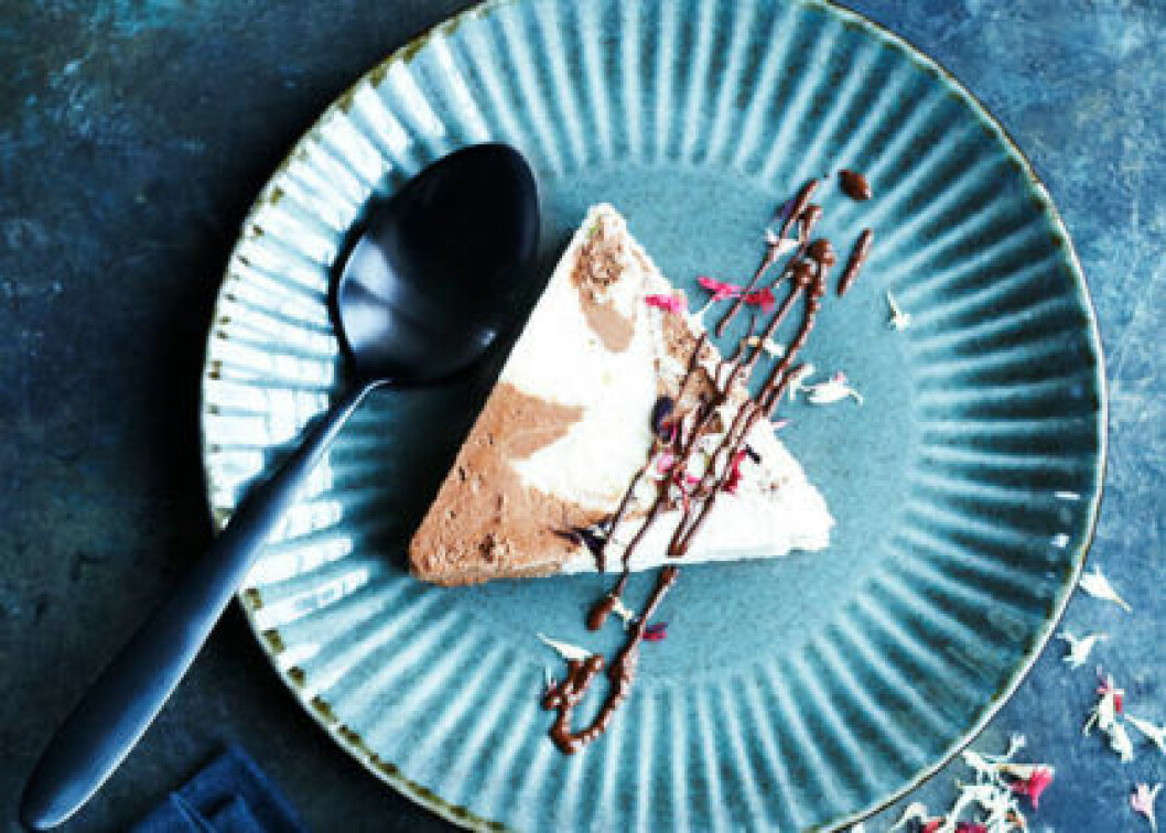 Semifreddo med choklad.