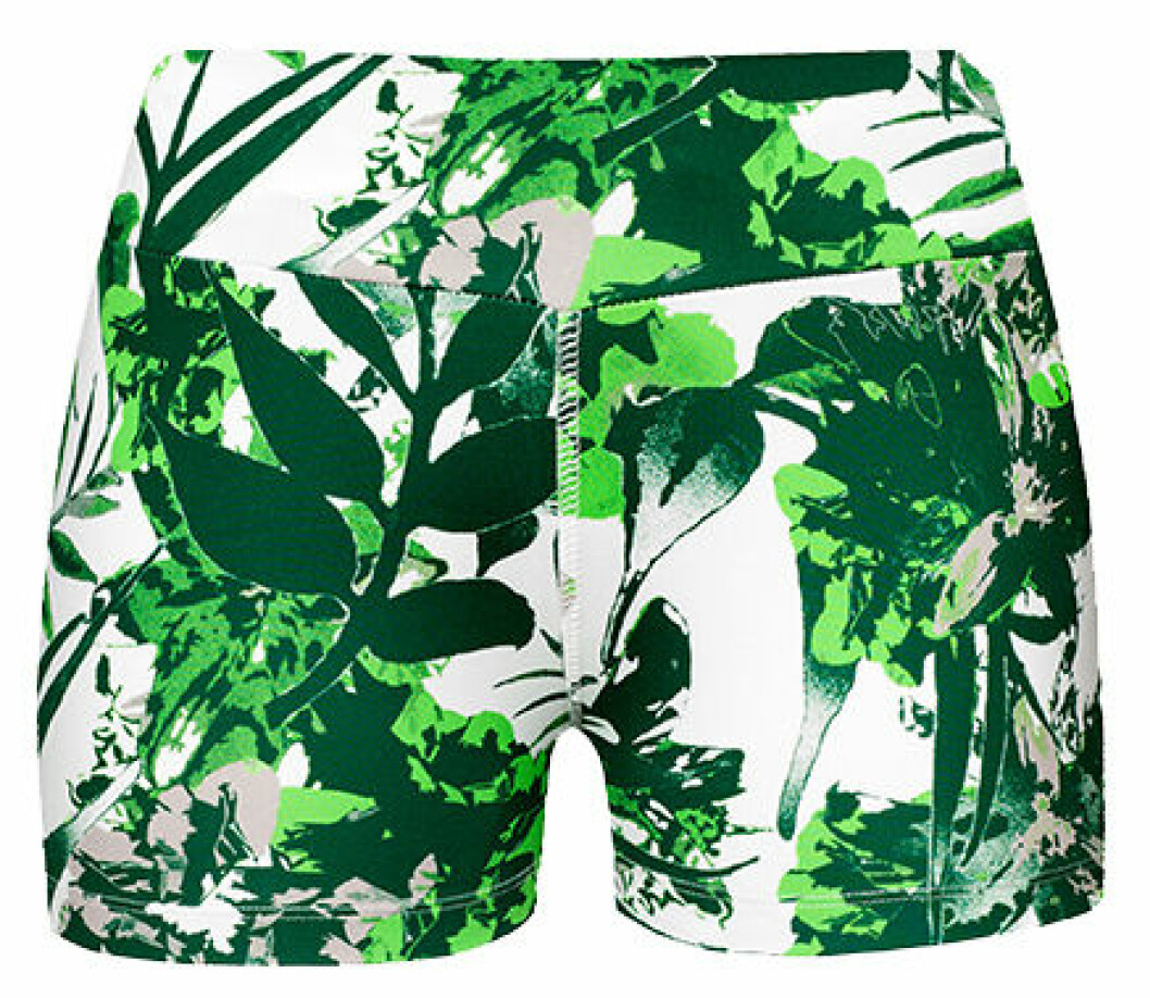 Gröna träningsshorts, hot pants, från Åhléns.