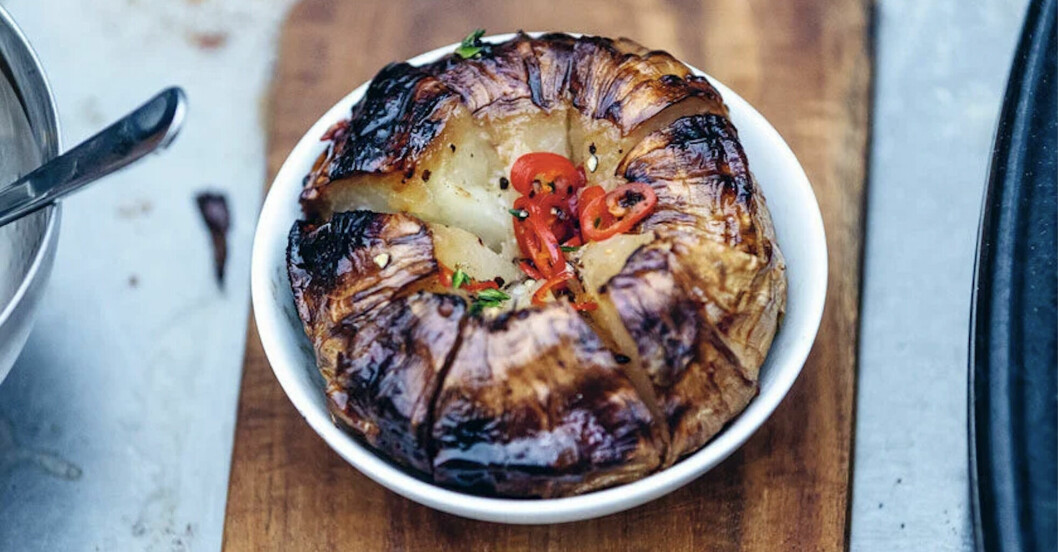 långkörd kålrabbi med chilidressing