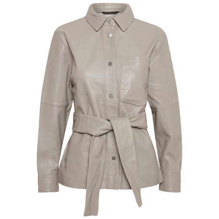 beige skjortjacka i läder