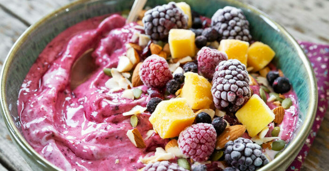 smoothiebowl med blåbär