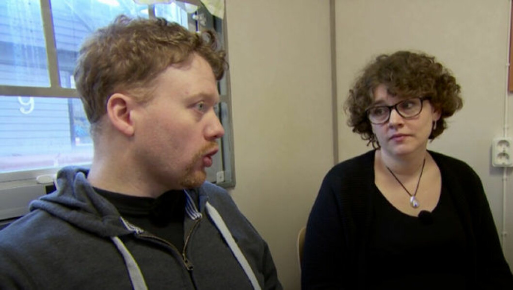 Richard och Ellinor i ”Sofias änglar”. Bild: Kanal 5 Sjuårige Theo dog efter en drunkningsolycka 2014. Pappa Richard och mamma Ellinor berättar om sorgen i