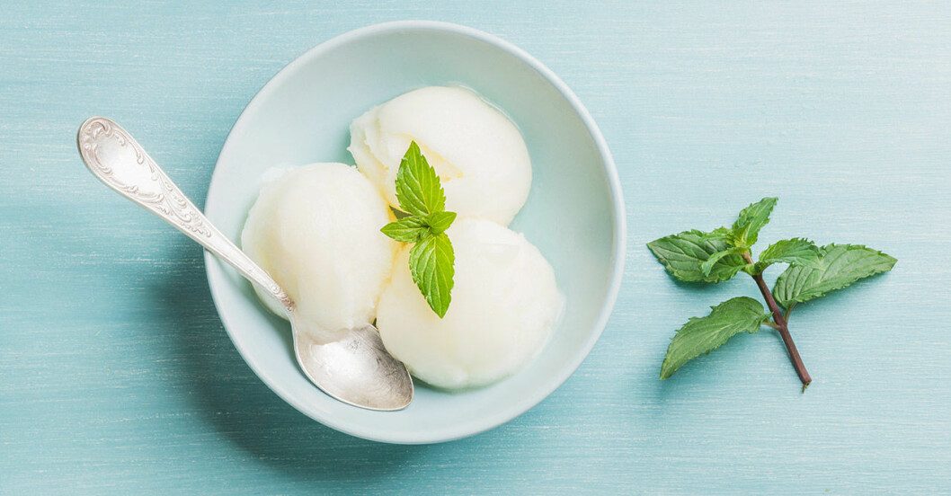 Sorbet innehåller färre kalorier än gräddglass men är minst lika gott! Byt gräddglassen mot sorbet för att kapa kalorier.