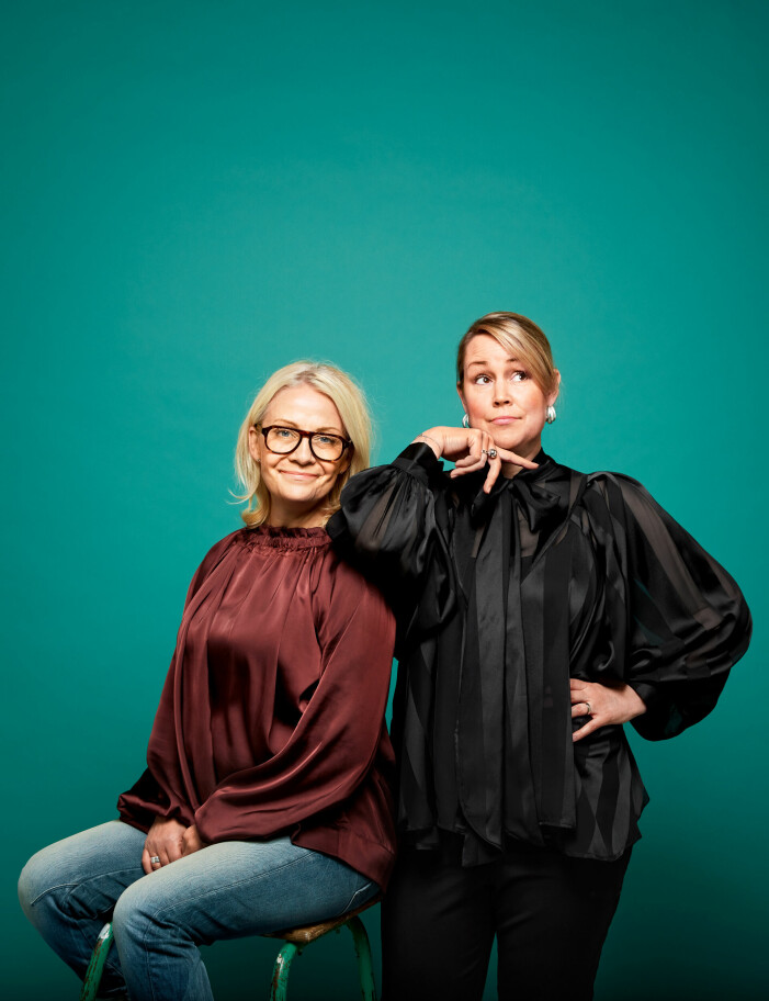 Anneli Östling är relationsexpert och arbetar med parterapi och har tillsammans med sin sidekick Bella Lagerquist podden Stora Relationsguiden. Stora Relationsguiden
