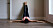 stretchövning för ryggen: ben mot vägg