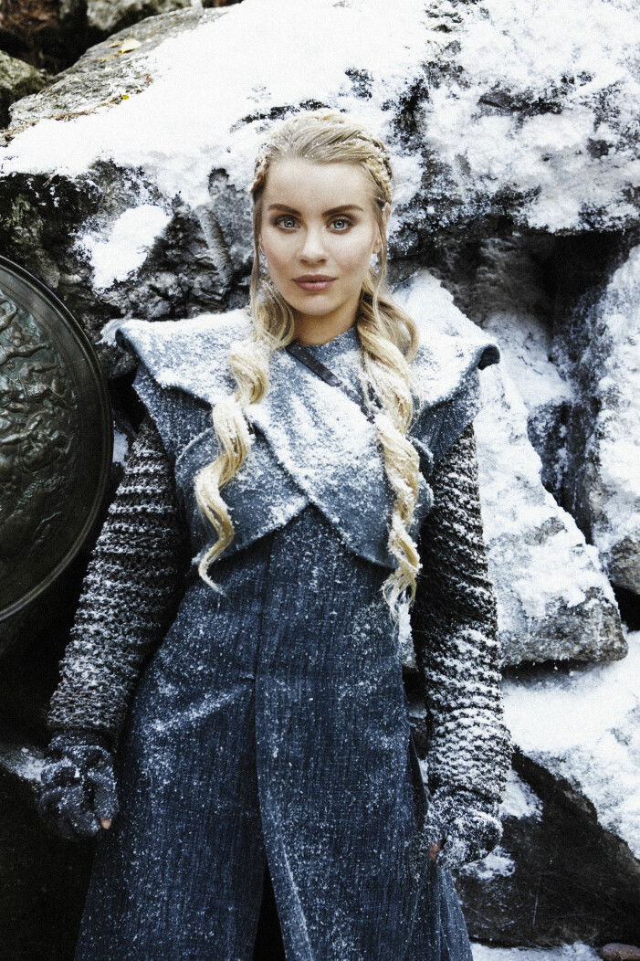 Therése Lindgren i Game of Thrones-look