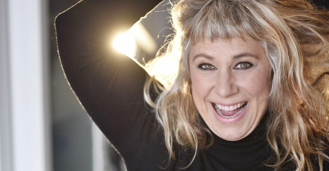 Stina Wollter om boken Kring denna konst
