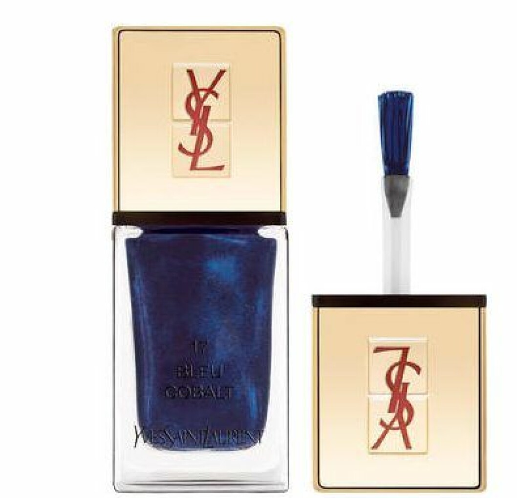 En bild på nagellacket Yves Saint Laurent i nyansen La Laque Couture, Bleu Cobalt.